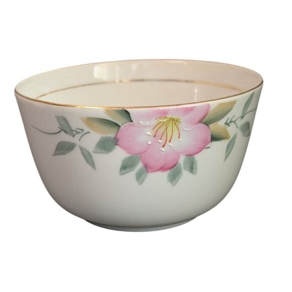 Noritake Azalea Porcelain cranberry Bowl Japan 5" Discontinued Floral Design - Picture 2 of 10